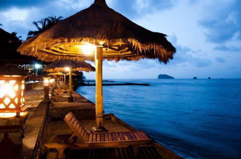 The Rishi Candidasa Beach Resort Bagian luar foto